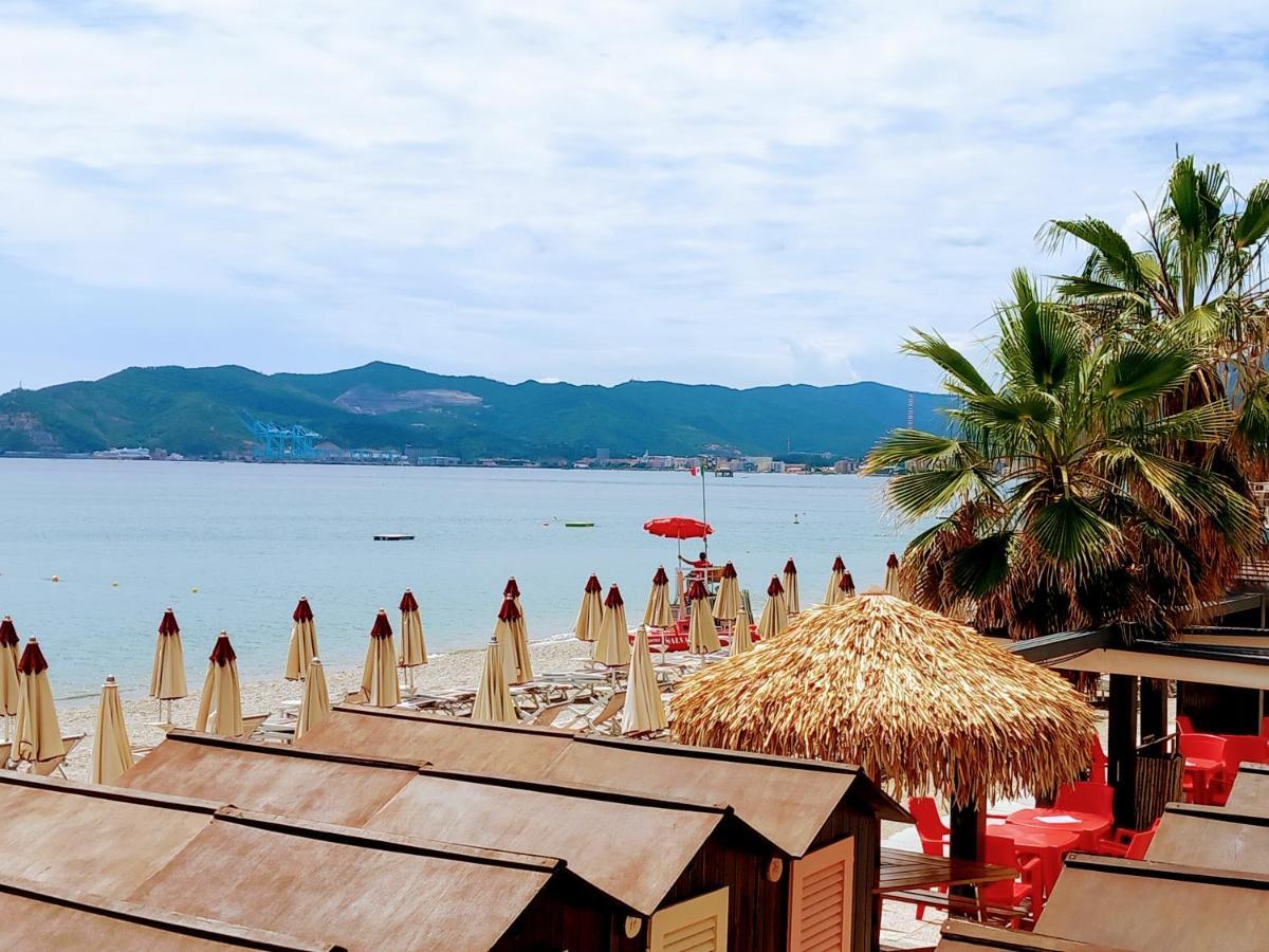 Tramonto Sul Mare - Sea Suite Savona Exterior foto